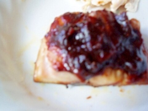 ご飯のおともに。おつまみに。ピリッとさばみそ。